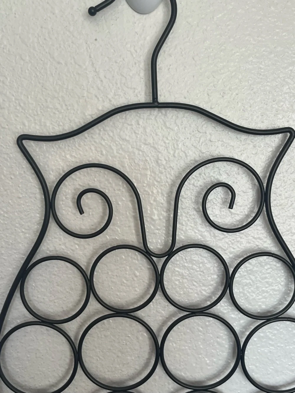 Brown  Owl  Metal Ring Hanger Scarf-Belt Holder Organizer